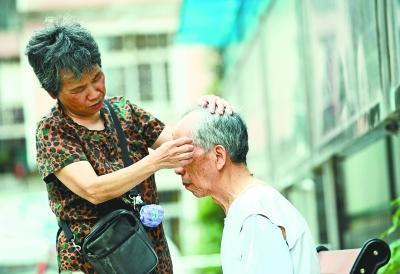 5b93a4e490f93.jpg 243a74cc33e24b750b3e19f3b32683cf.jpg