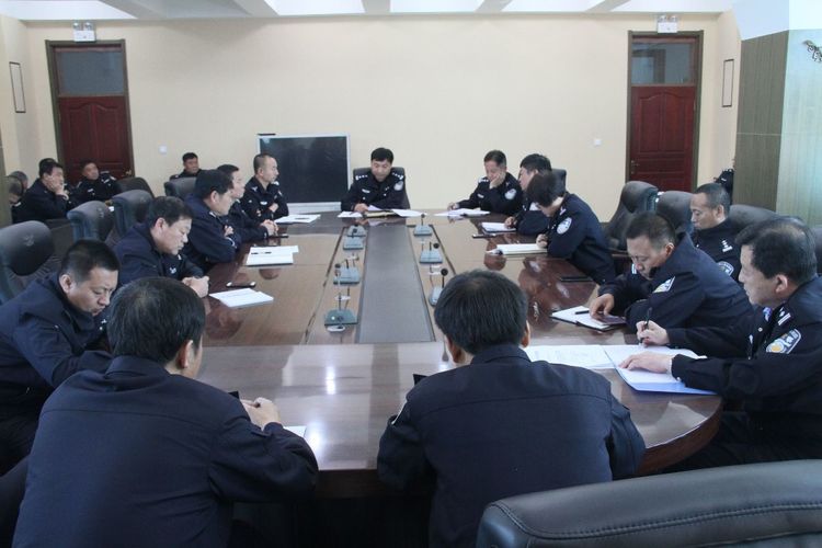 5bc69524aab1f.jpg c82bfb9328600001247868df1aad1344.jpg