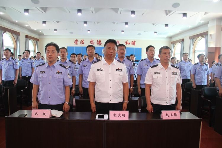 5be92735abf88.jpg c80aeb02ab8000018edf9380f3c01889.jpg